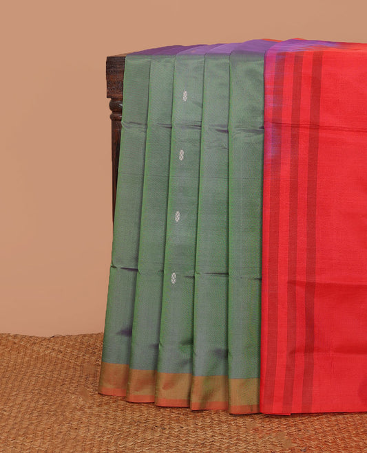 Green leaf buttas banana pith saree, contrast border, and contrast pallu of leaf design