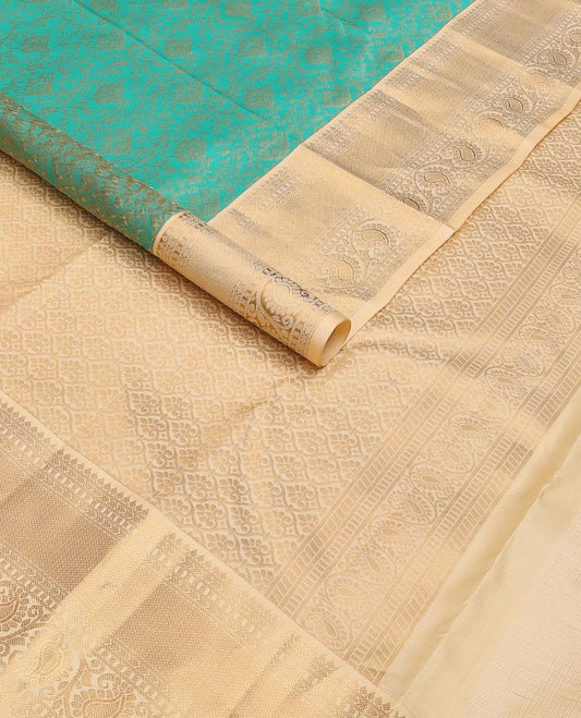 Blue floral jacquard kanchipuram wedding silk saree, contrast zari border of thilakam, mayil kann & kodi manga & ogee patterned pallu