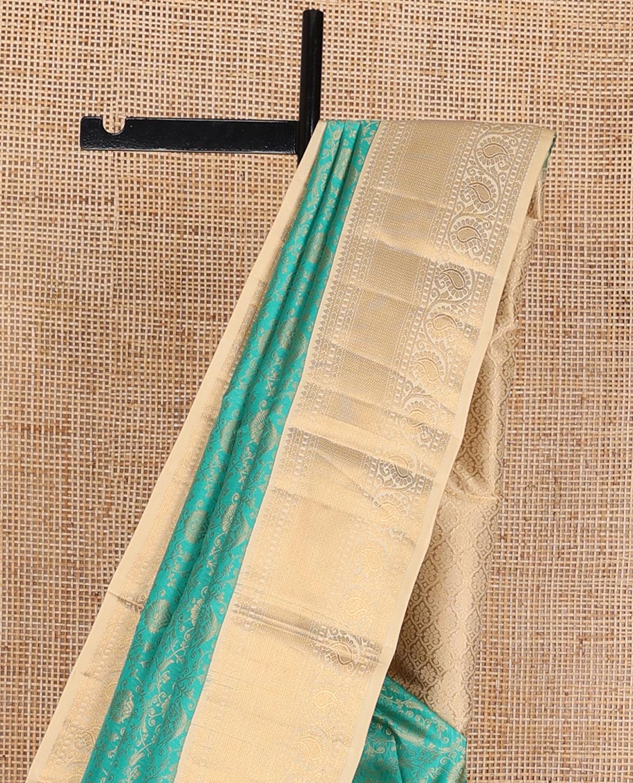 Blue floral jacquard kanchipuram wedding silk saree, contrast zari border of thilakam, mayil kann & kodi manga & ogee patterned pallu