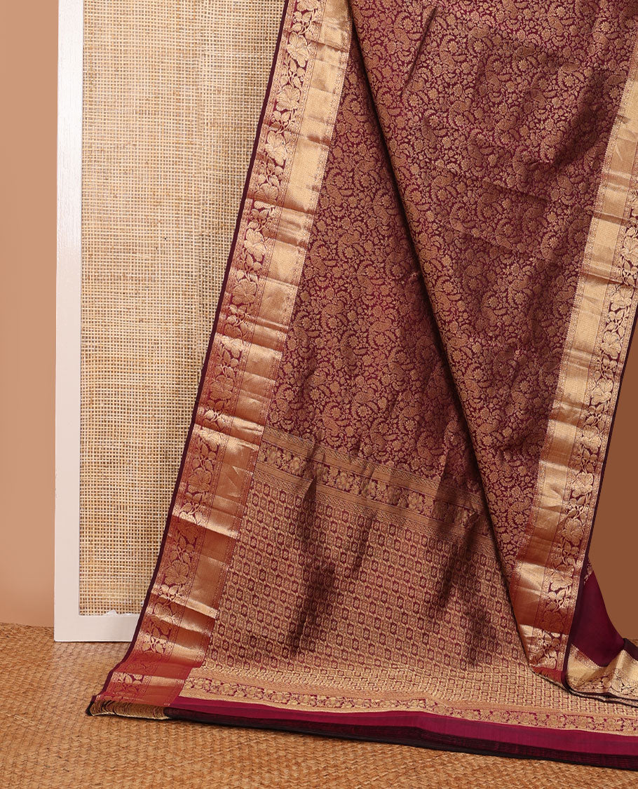 Maroon floral-paisley jaal jacquard wedding silk saree, intricate pallu & zari border of rekku, poun, vanki & kodi visiry design