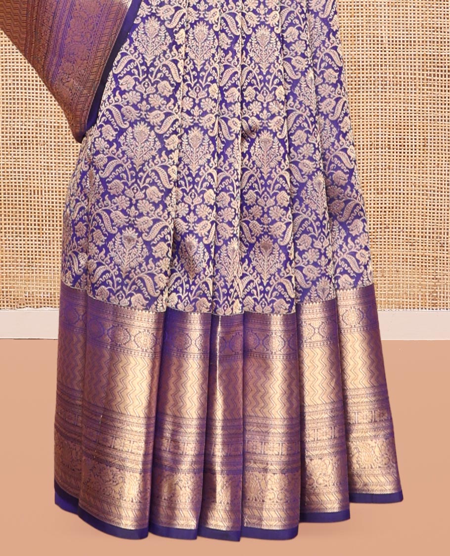 Violet Kanchipuram Wedding Silk Saree, Decked Up with Jacquard Design, a Zari Border Steeped with Traditional Designs, Manga Design Pallu, and a Matching Blouse