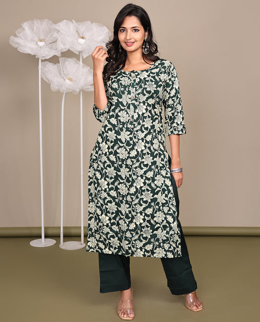 Green Cotton Kurti Featuring Kalamkari-Style Floral Vine Print, Round Front-Neck, 3/4th Sleeve, Straight-Cut, and Below-Knee Length