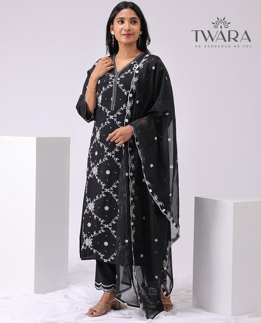 Twara black floral embroidered V neck, 3/4 th sleeve , below knee lenght straight cut kurti with straight pants & floral scallop border