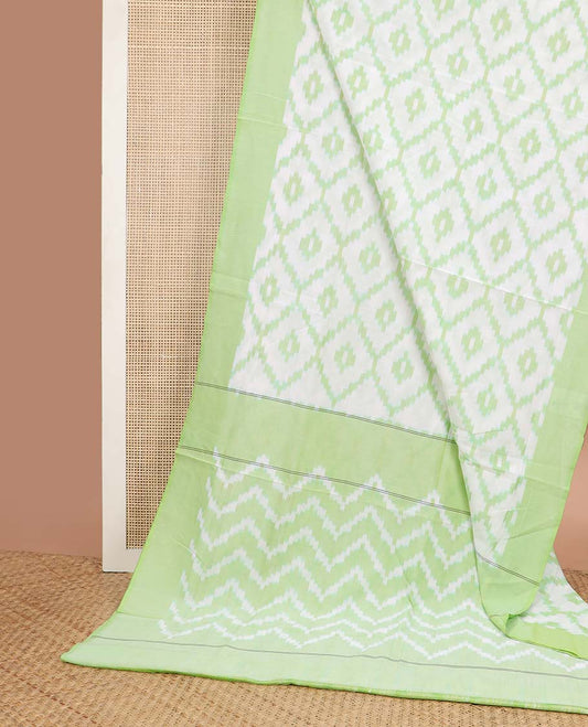 White argyle design ikkat cotton saree with contrast border & chevron design pallu