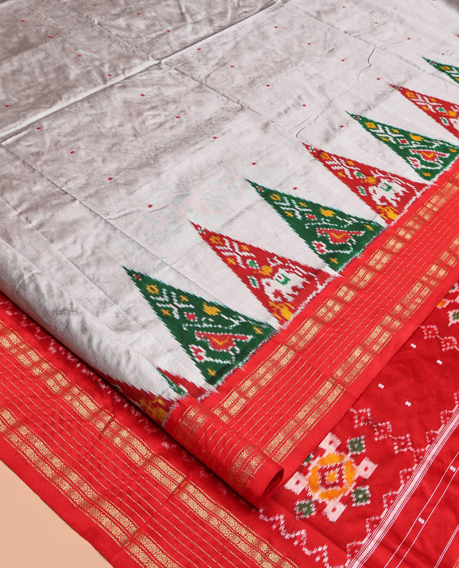 Grey Pochampally Ikat Silk Saree, Subtly Woven with Ikkat Buttas on Its Body, Complemented by a Contrast Temple Border of Traditional Designs, Pallu of Butta Enclosed Checks, and Paired with a Contrast Blouse
