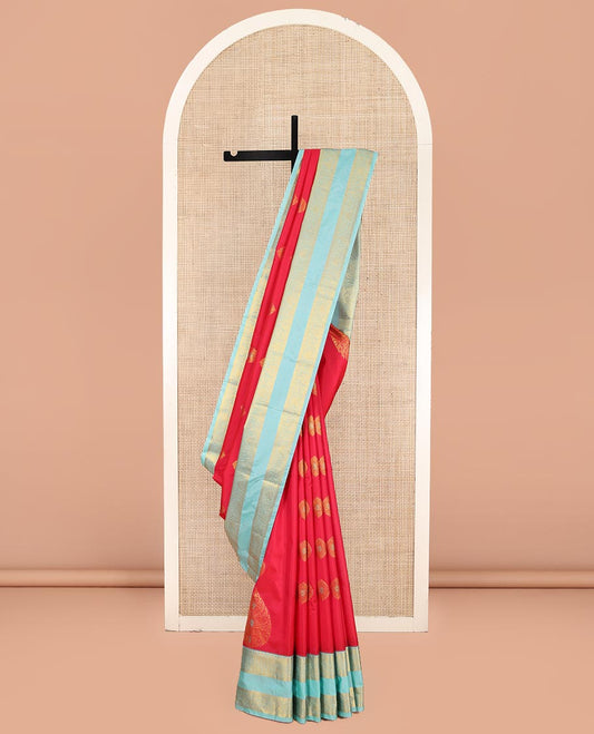 Red Budget Silk Saree, Enthralled with Meena Zari Buttas on Its Body, Complemented by Contrast Traditional Zari Design Rettai Pettu Border, Intricately Designed Pallu, and Paired with a Contrast Blouse