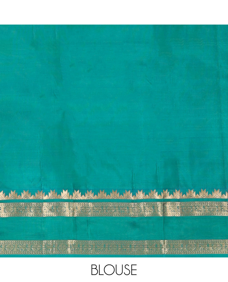 Pink plain Kanchipuram silk saree, contrast rettai pettu border of thazampoo rekku, neli, chakram, and kuthirai, and jaal pallu
