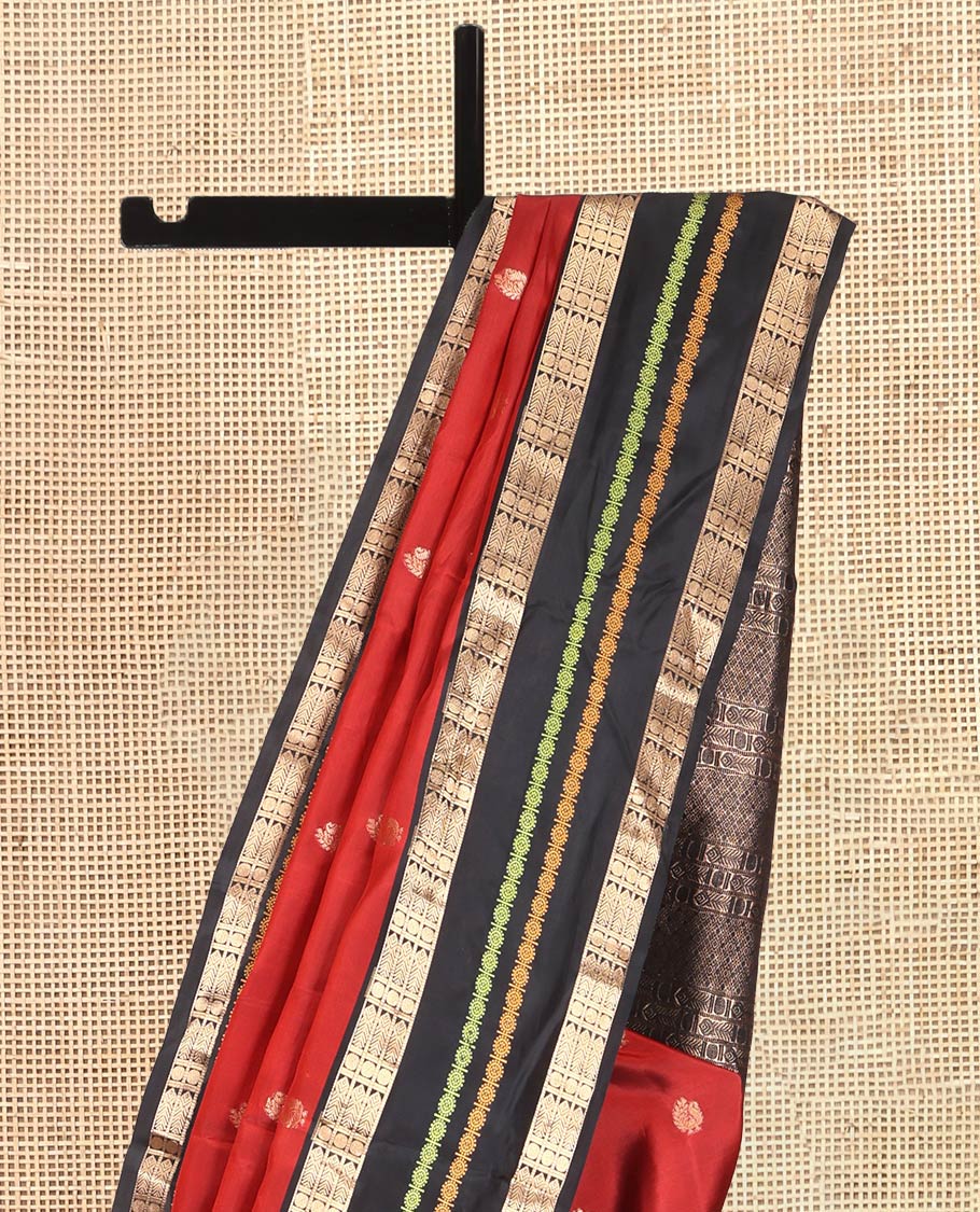 Araku-Black Mayil Buttas Vasundhara Lite Silk Mix Saree