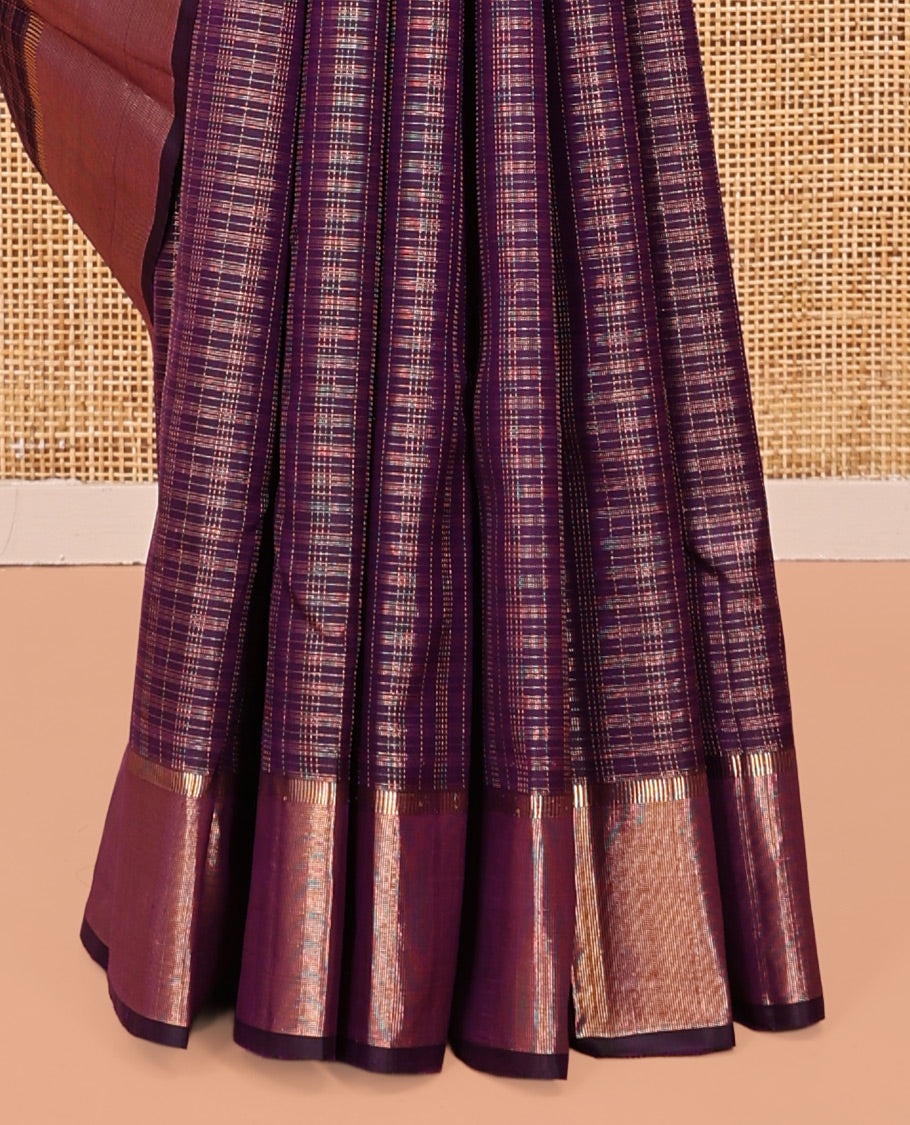 Purple Checked Kanchipuram Silk Saree, Highlighted by a Zari Border, Grand Jaal Pallu, and Matching Blouse