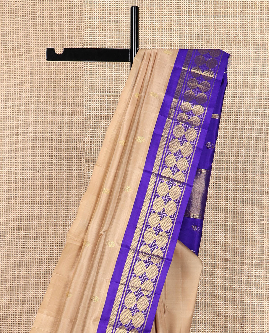 Sandal zari buttas Kanchipuram silk saree, contrast korvai border of vanki, banaras & poun design & zari design pallu