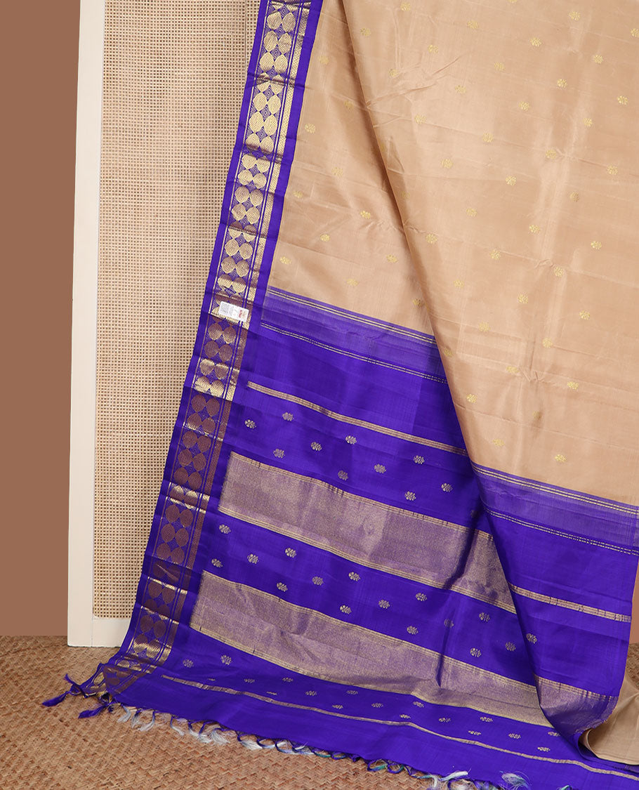 Sandal zari buttas Kanchipuram silk saree, contrast korvai border of vanki, banaras & poun design & zari design pallu