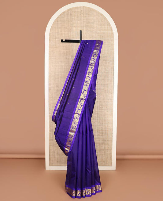 Blue zari buttas Kanchipuram silk saree, contrast border of salngai, banaras, and kodi visiry designs, and zari design pallu