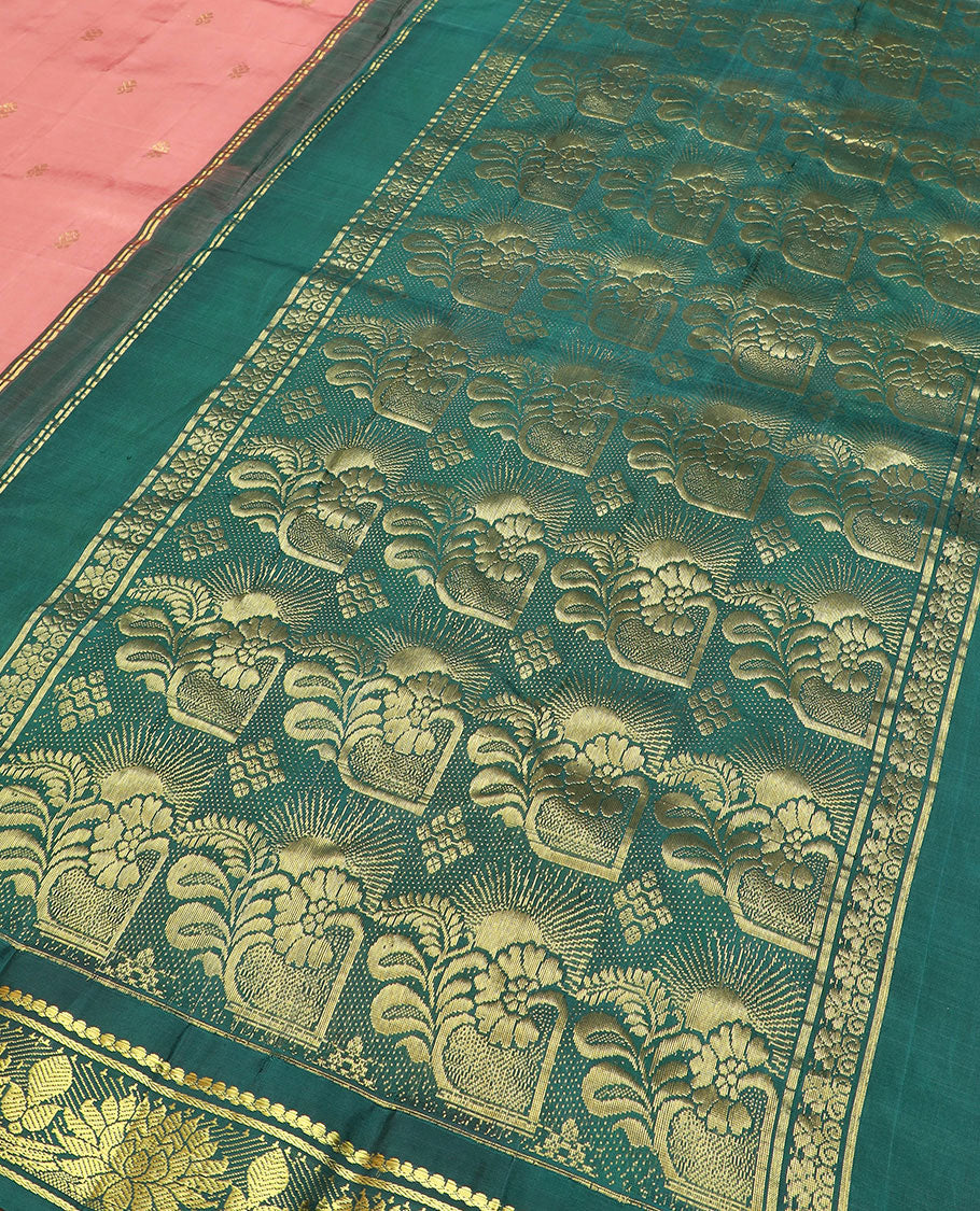 Pink zari buttas Kanchipuram silk saree,  contrast thazampoo rekku border of salngai, and kamalam designs, and intricate pallu