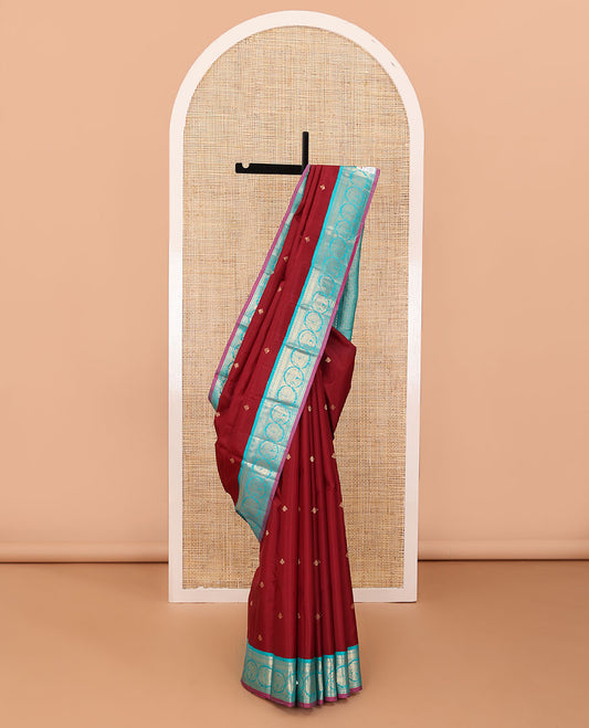 Apple red zari buttas silk saree, contrast border of diamond,banaras,mayil kann & round yaanai & round mayil & jaal design pallu