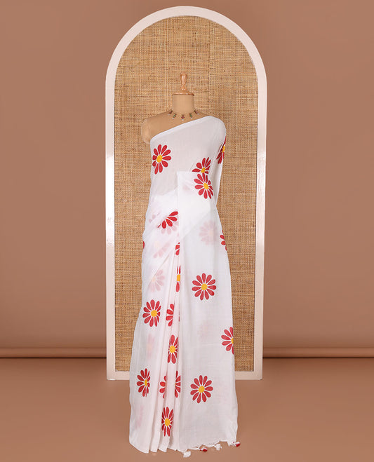 Borderless white and red daisy floral motifs printed Khadi mul cotton saree with a matching plain blouse