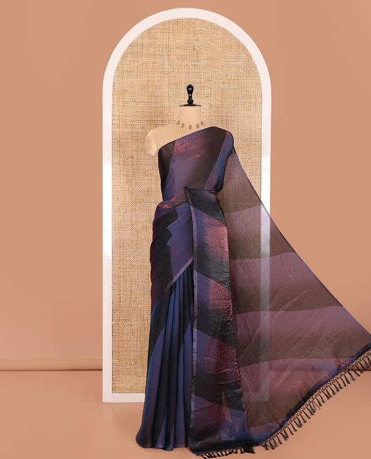 Borderless Purple and Blue Fendy Chiffon Saree Featuring a Leheriya-Style Dual-Toned Print, a Subtly Designed Self Pallu, Paired with a Matching Blouse Showcasing Chakra Motifs Enclosed in a Jaal Print
