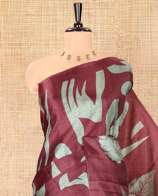 Borderless Wine Art Khadi Mul Cotton Saree, Embellished with Batik Vines Print On Its Body, Pallu Features Hibiscus Flower Printed , and Comes with a Printed Blouse