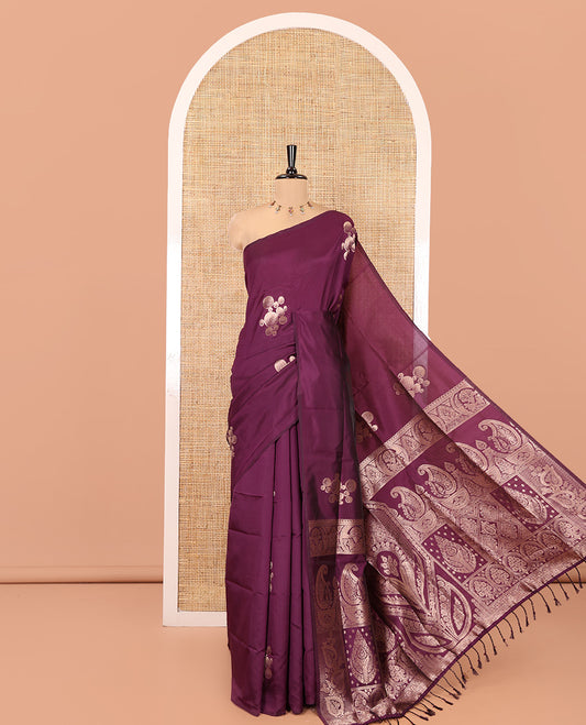 Borderless Wine Kanchi Silk Saree, Graced with Zari Buttas, Mughal-Style Intricately Woven Pallu, and a Matching Blouse