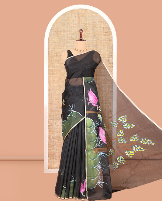 Black Kota Chex Saree, Adorned with Tree and Bird Print, a Piping Border, Pallu of Tree Motifs, and a Matching Blouse