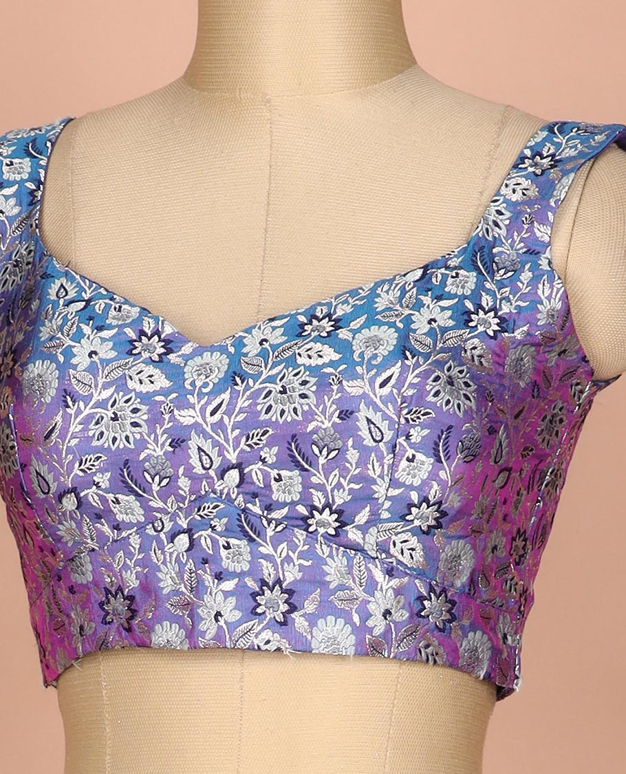 Blue dual-toned floral jaal jacquard sweet-heart neck thick strapped sleeveless banarasi readymade blouse
