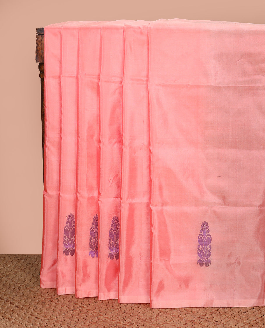 Borderless peach buttas Banana pith saree, contrast pallu of buttas