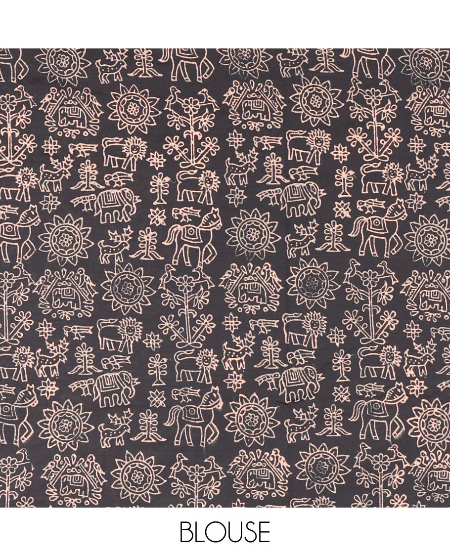 Borderless Cream South Cotton Saree, Elevated with Tamil Letters Printed on Its Body, a Self-Pallu, and Comes with a Matching Blouse, and a Contrast Printed Blouse