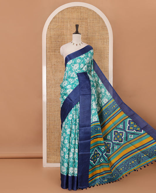 Rama green sunflower motifs printed Khadi cotton saree, contrast plain border, patola geometric printed pallu & contrast blouse