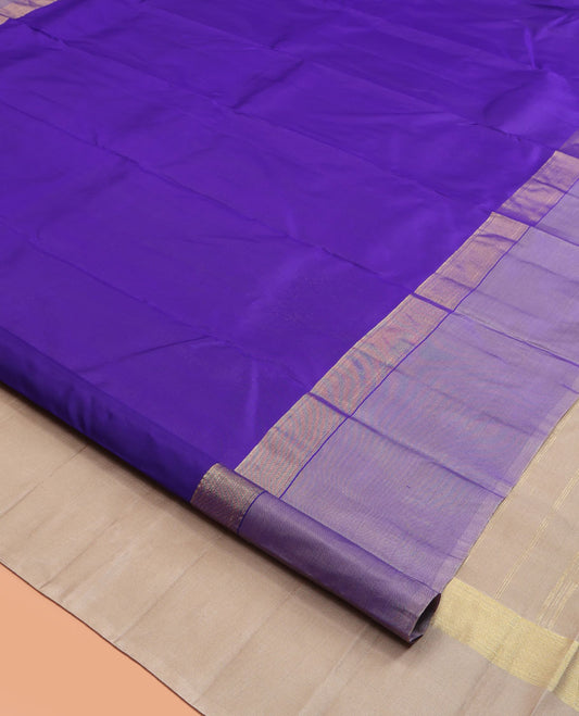 Blue Kanchipuram Silk Saree, Woven with Goddess Lakshmi Buttas, a Contrast Goddess Lakshmi Border, Goddess Lakshmi Pallu, and a Contrast Blouse