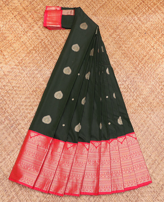 Deep Green Budget Silk Saree, Showcasing Zari Buttas, Complemented by a Contrast Traditional Zari Border, Pallu of Geometric Design, and a Contrast Blouse