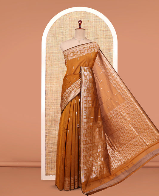 Mustrad Semi-Silk Cotton Saree, Finely Crafted with Buttas All Over Its Body, Highlighted by a Zari Border of Geometric Designs, Pallu of Geometric Designs, and Paired with a Matching Blouse