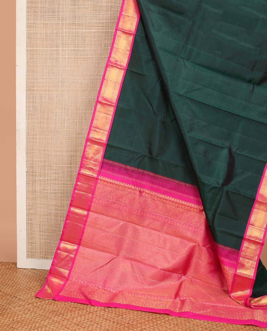 Green plain Kanchipuram korvai silk saree, contrast neer korvai border of thilakam mokku, banaras, muthu, and laddu kamalam, and jaal pallu