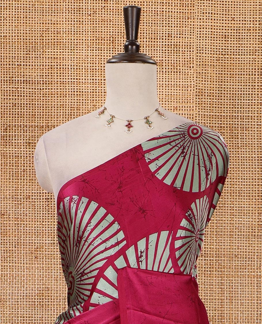 Borderless purple batik-style sunburst motifs printed satin crepe saree, printed pallu & plain blouse