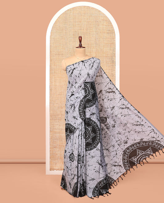 Borderless Grey-Black Poly Cotton Saree, Decked Up with Batik Print, a Self-Printed Pallu, and a Matching Blouse