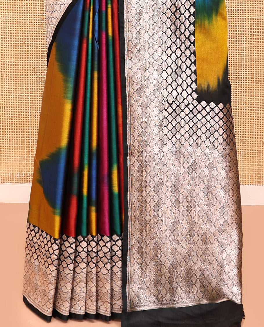 Green-Multi-Color Mushru Silk Saree with Pochampally Weave, Contrast Ogee Border, Grand Ogee Pallu, and Contrast Blouse