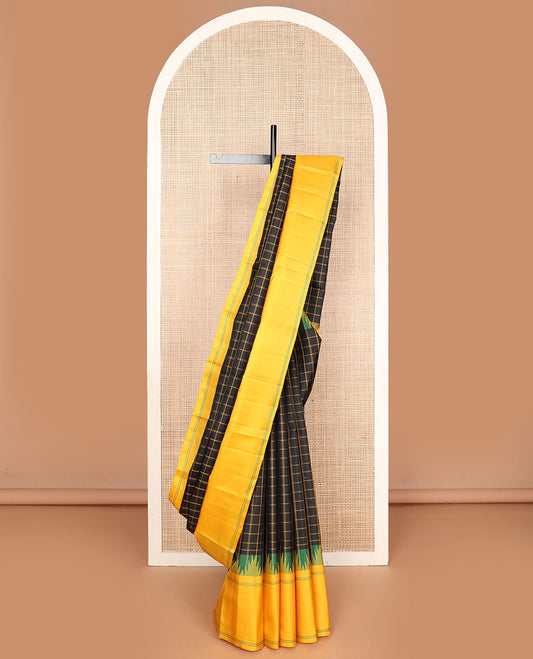 Black checked kanchipuram silksaree,contrast rettai pettu striped thazampoo rekku border & pallu of stripes & pillaiyar mokku design