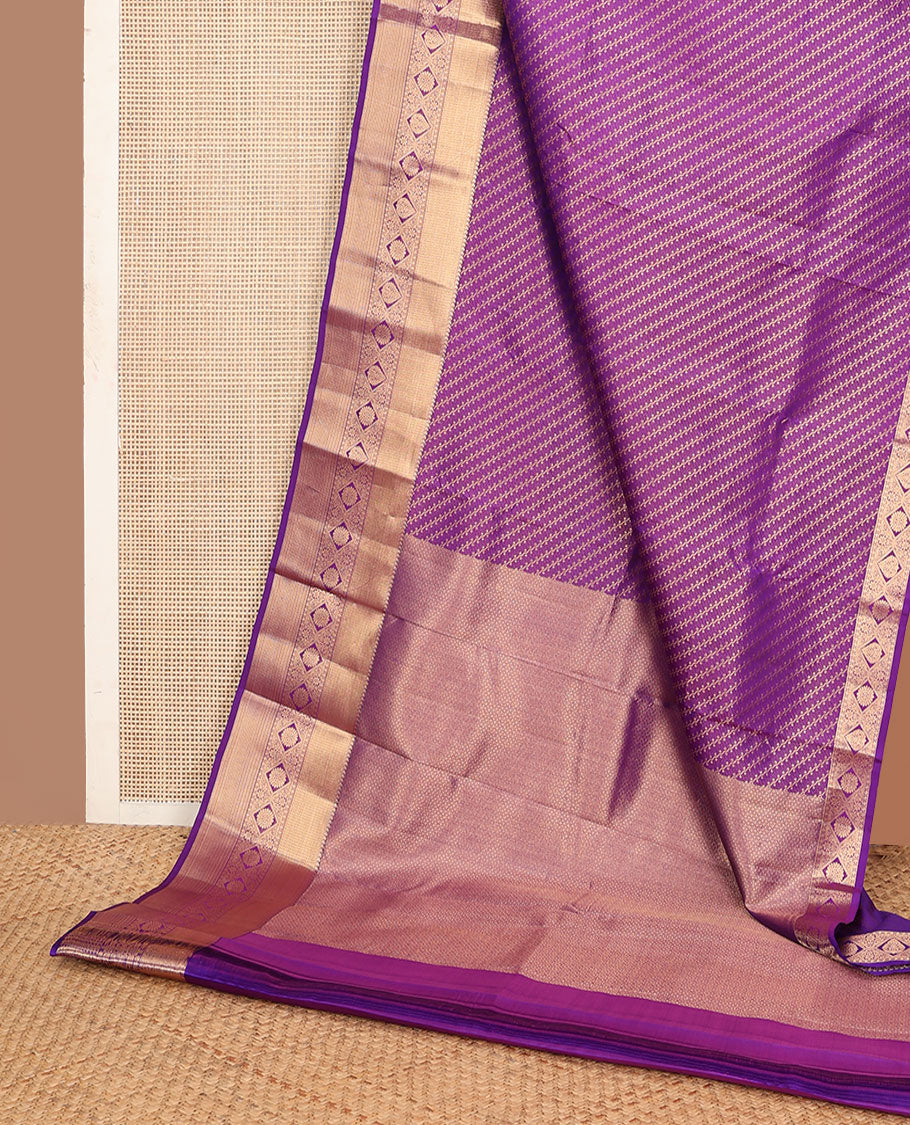 Purple zari design silk saree, zari border & geometric patterned pallu