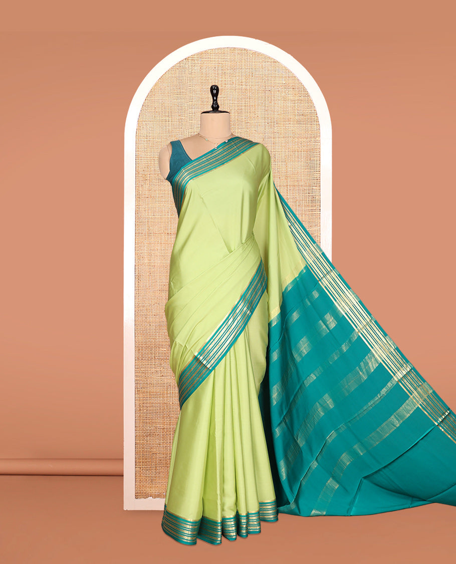 Green Plain Mysore Silk Saree, Complemented by a Contrast Traditional Zari Border, Zari Design Pallu, and a Contrast Blouse