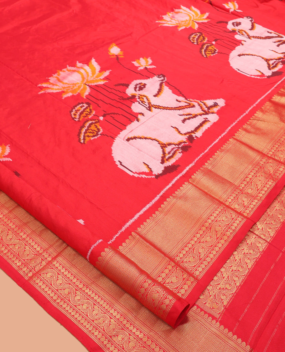 Red Floral Buttas Pochampally Ikat Saree, Zari Border