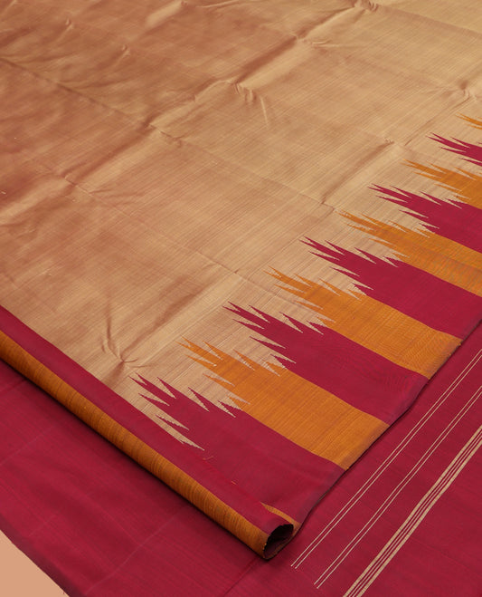 Pale Brown Plain Kanchipuram Silk Saree, Complemented by Contrast Thazampoo Rekku Border, Thazampoo Rekku Pallu, and a Contrast Blouse