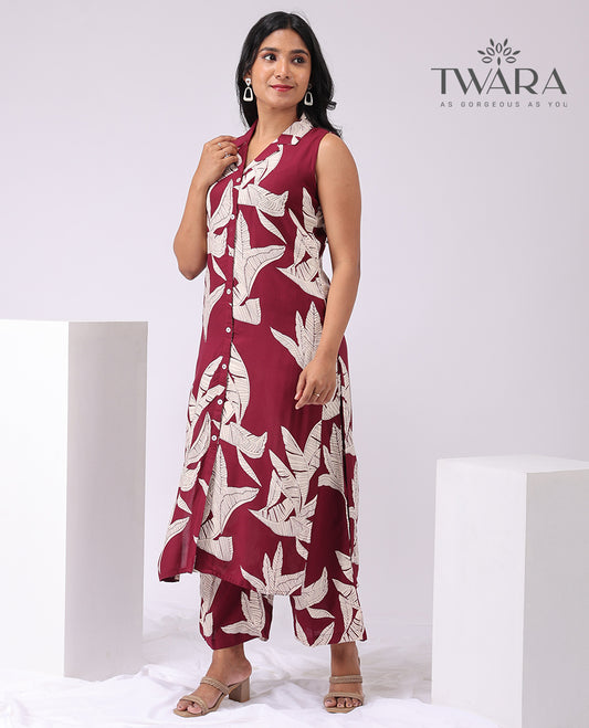 Twara Maroon banana leaf print sleeveless button down knee lenght kurti with palazzo pants