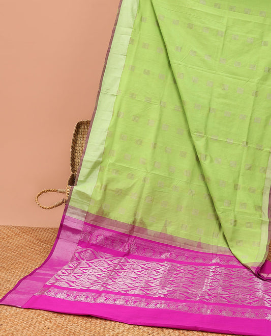Green kuppadam cotton saree with buttas,bavanji border & contrast ogee patterned pallu
