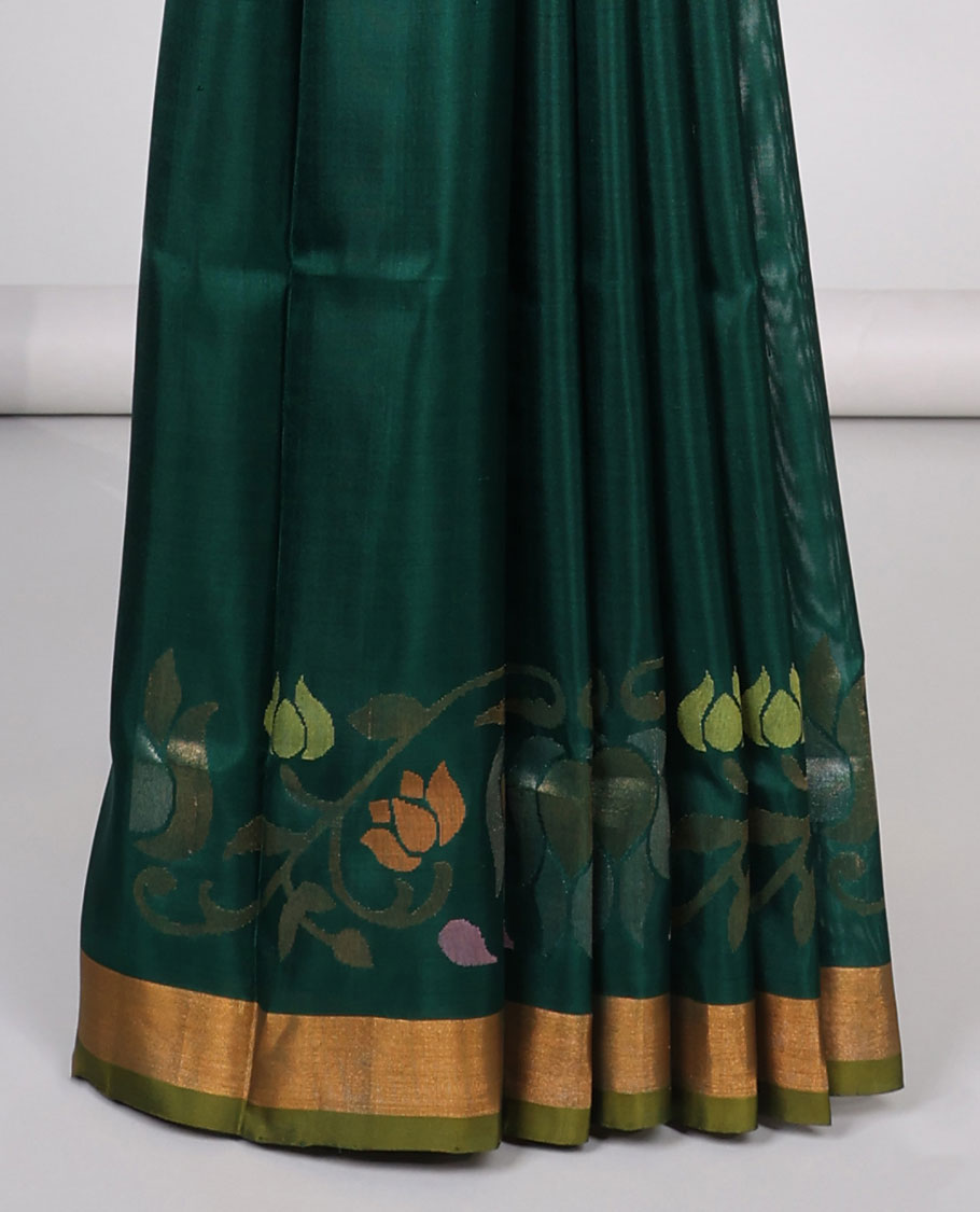 Green floral design uppada silk saree with contrast zari border & striped, floral zari design pallu