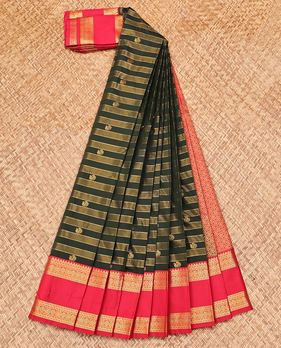 Green Budget Silk Saree, Styled with Zari Stripes and Peacock Buttas on Its Body, Complemented by a Contrast Traditional Zari Design Rettai Pettu Border, Grand Jaal Pallu, and Paired with a Contrast Blouse