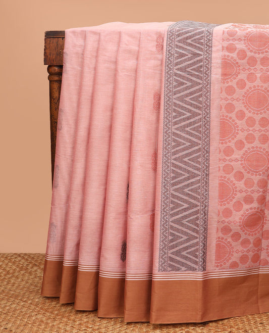 Pink buttas Kanchi cotton saree, contrast plain border, and pallu of geometric patterns