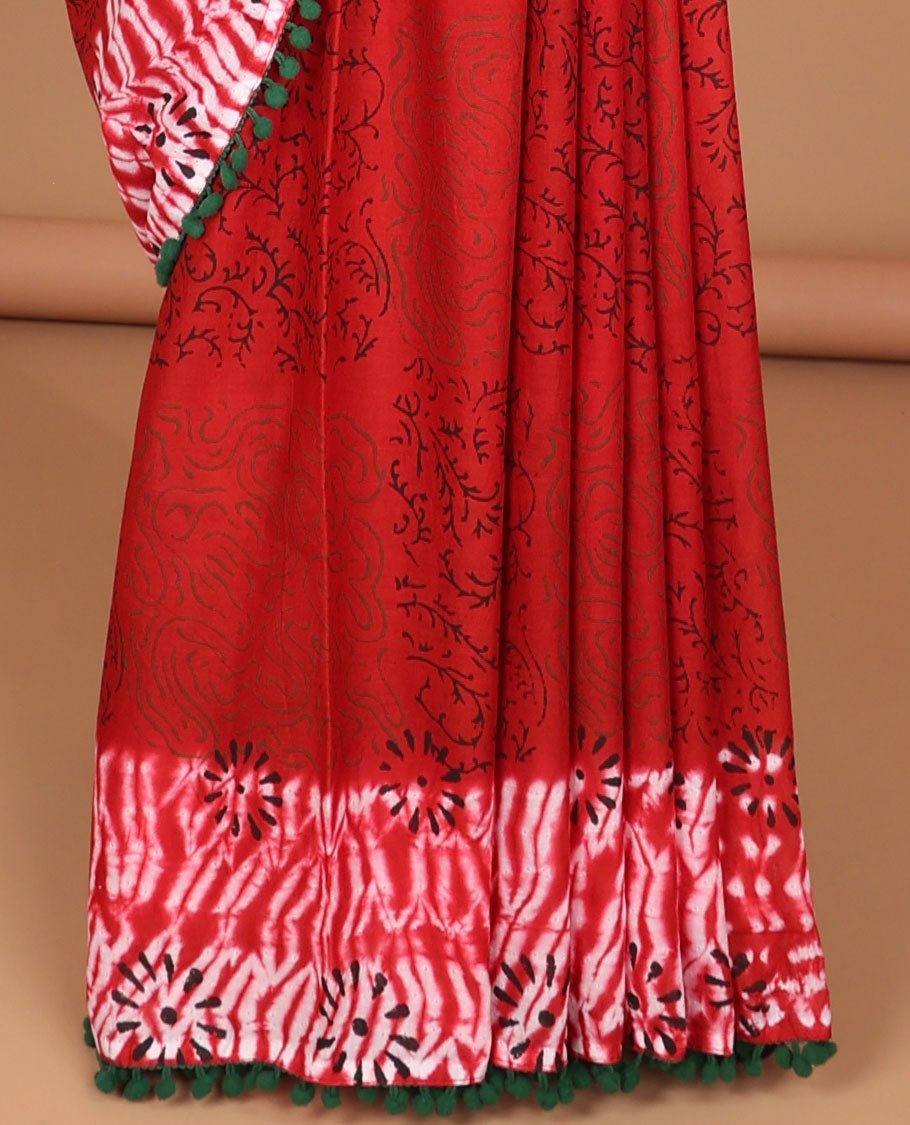 Red floral design mul mul cotton saree with contrast floral design border & intricate design pallu