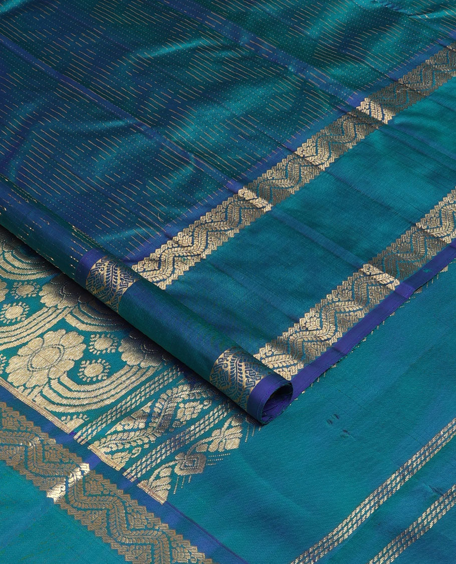 Blue zari design Kanchipuram silk saree, one-sided rettai pettu zari border & floral design pallu