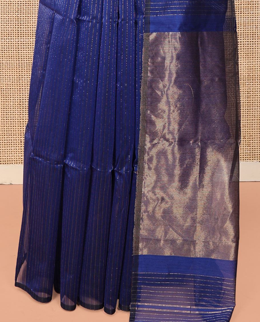 Borderless Blue Maheshwari Cotton Saree, Decked Up with Zari Stripes on Its Body, Highlighted by Pallu Steeped with Zari Design, and Paired with a Matching Blouse
