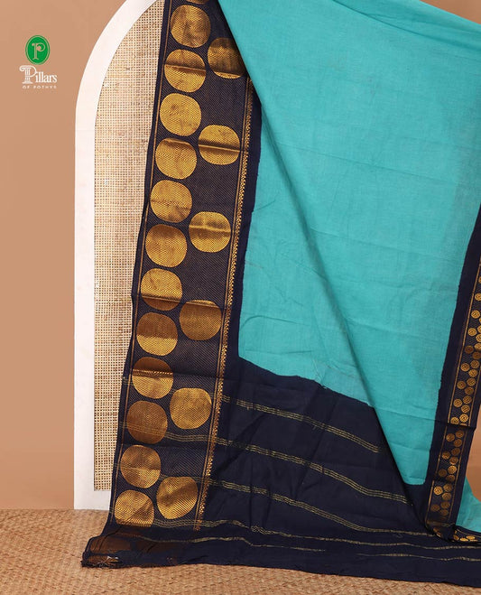 Light blue full-plain sungudi cotton saree, contrast zari round motif big border, lining seer pallu & plain dark blue blouse