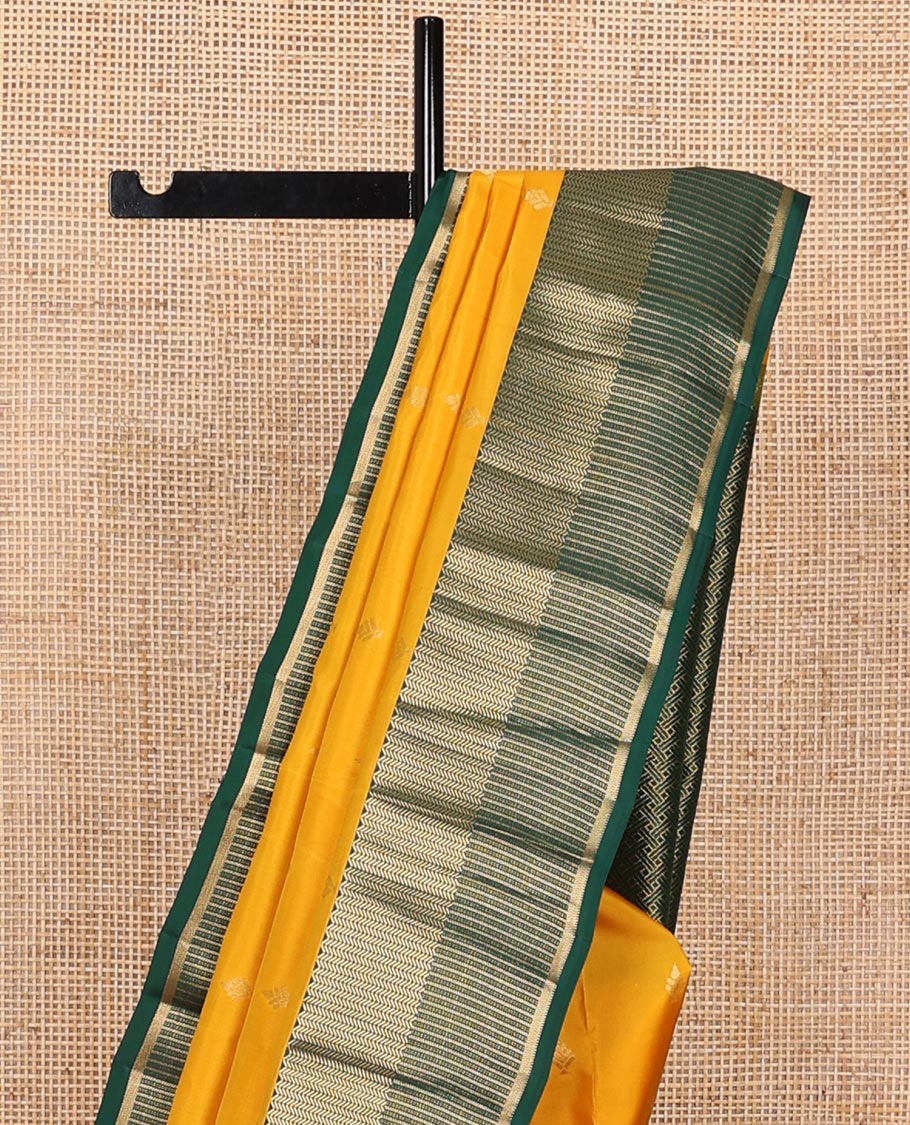 Yellow zari buttas silk saree, contrast zari border of vanki,muthu & banaras & pallu of paiyaadi kattam design