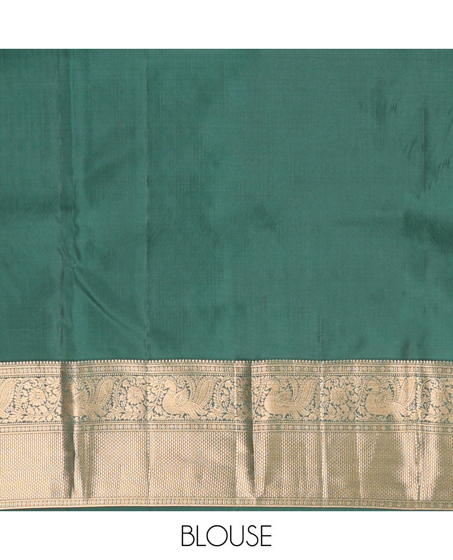Green zari design silk saree, zari border of thilakam mokku,kodi visiry,mayil & then kuli kann & jaal pallu